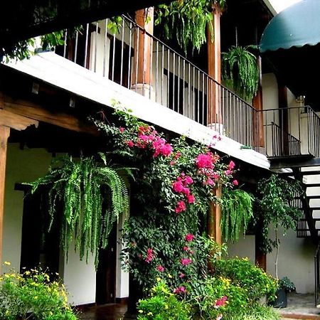 Hotel Posada De Maria Antigua Exterior photo