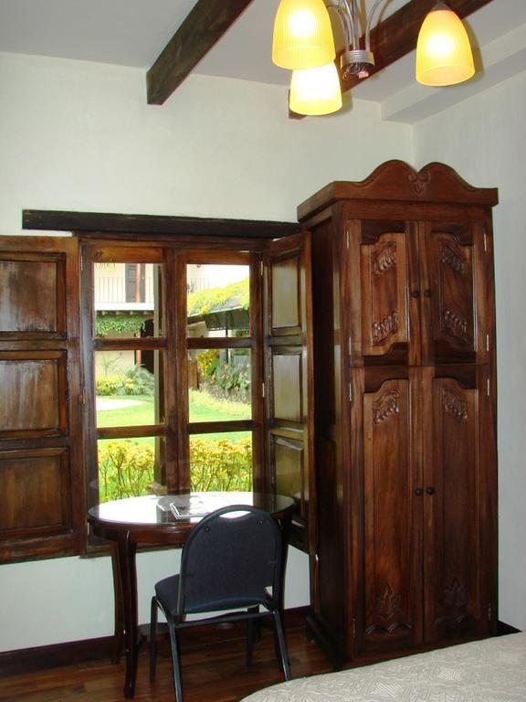 Hotel Posada De Maria Antigua Exterior photo